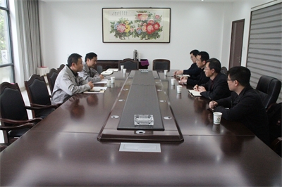 長江大學電子信息學院院長拜訪紫電公司 長江大學電子信息學院院長拜訪紫電公司